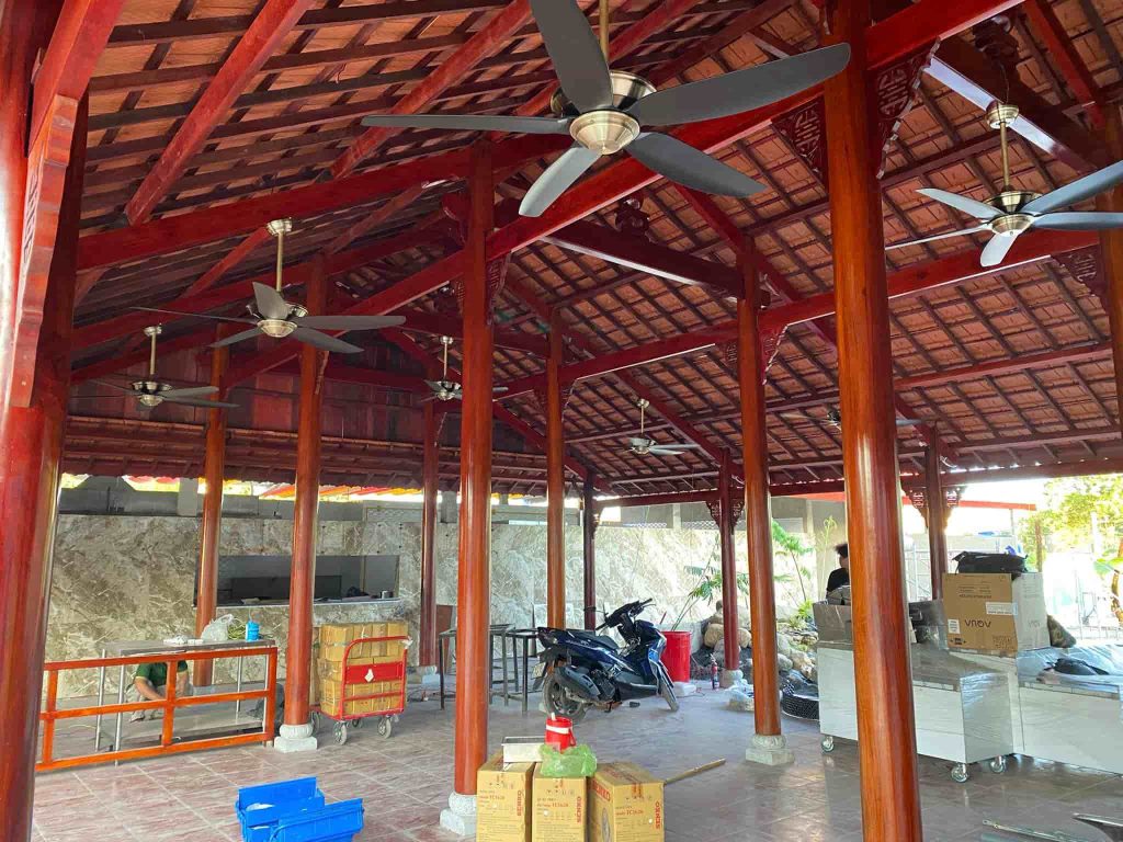 LuxAire Windy sải cánh rộng, gió mạnh, bền bỉ