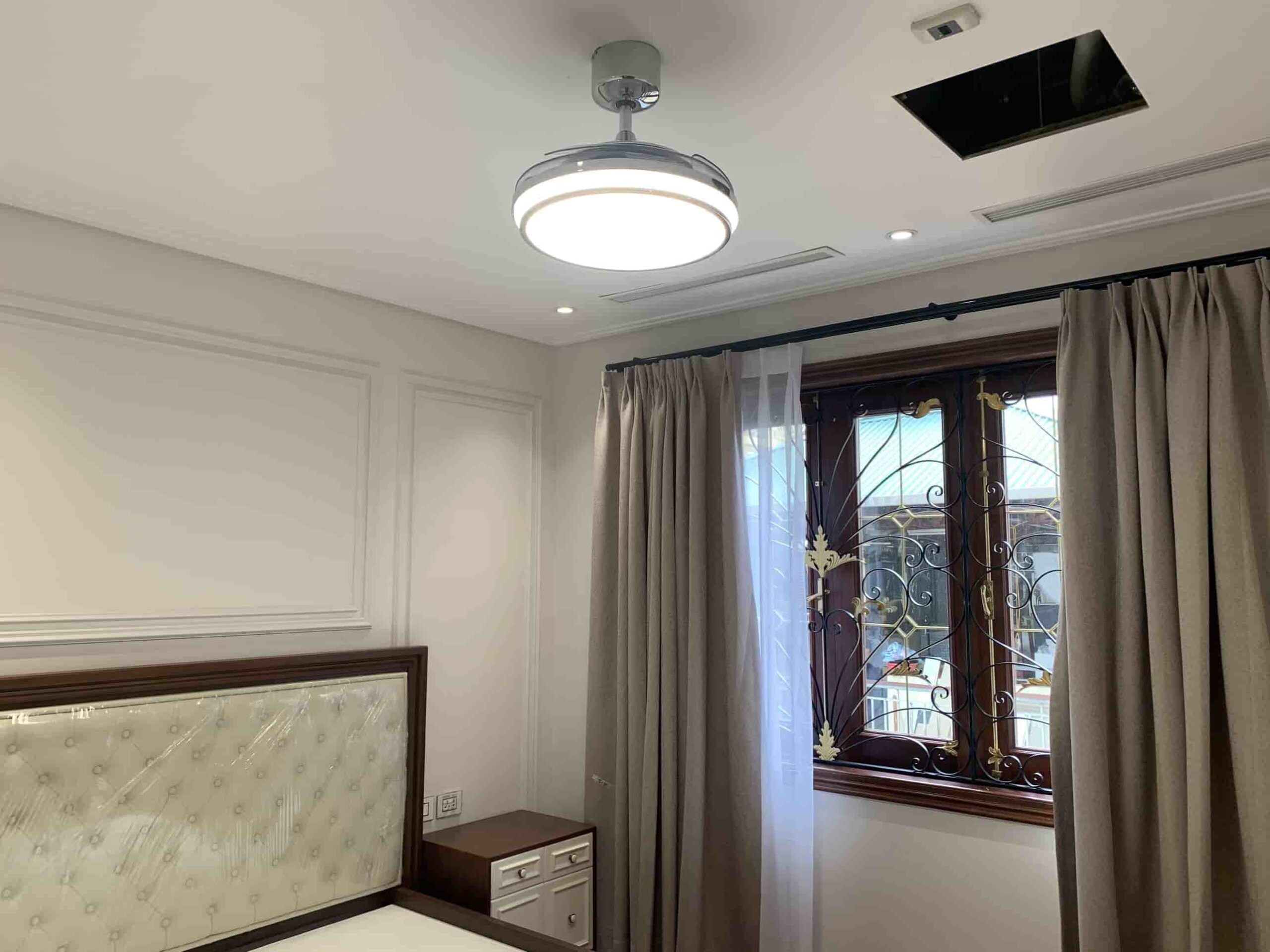 Quạt trần nhỏ giấu cánh Fanaway Evo1