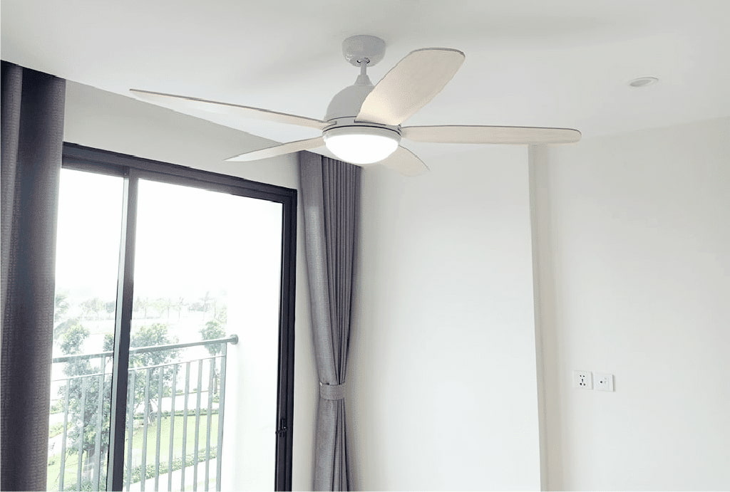 Tại sao quạt trần màu trắng được nhiều gia đình lựa chọn