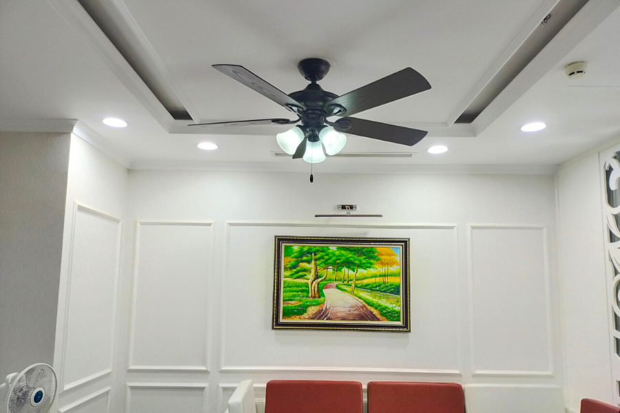 Quạt trần 5 cánh có đèn với kích thước hợp lý