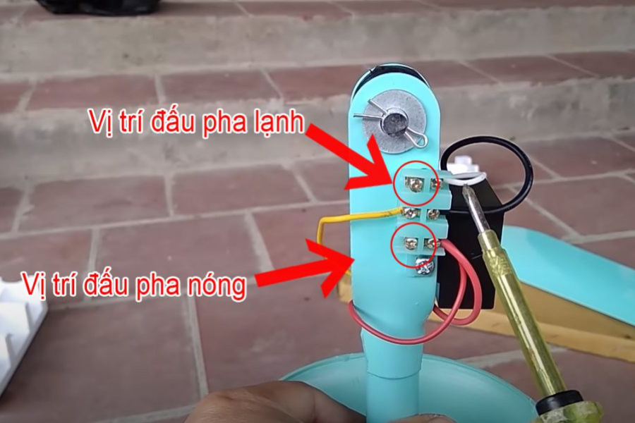 Lưu ý quan trọng khi thay tụ quạt trần 5 cánh