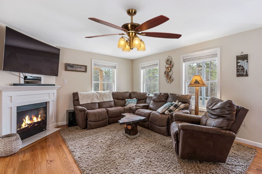 Nhận biết quạt trần sử dụng kim loại đồng chất lượng