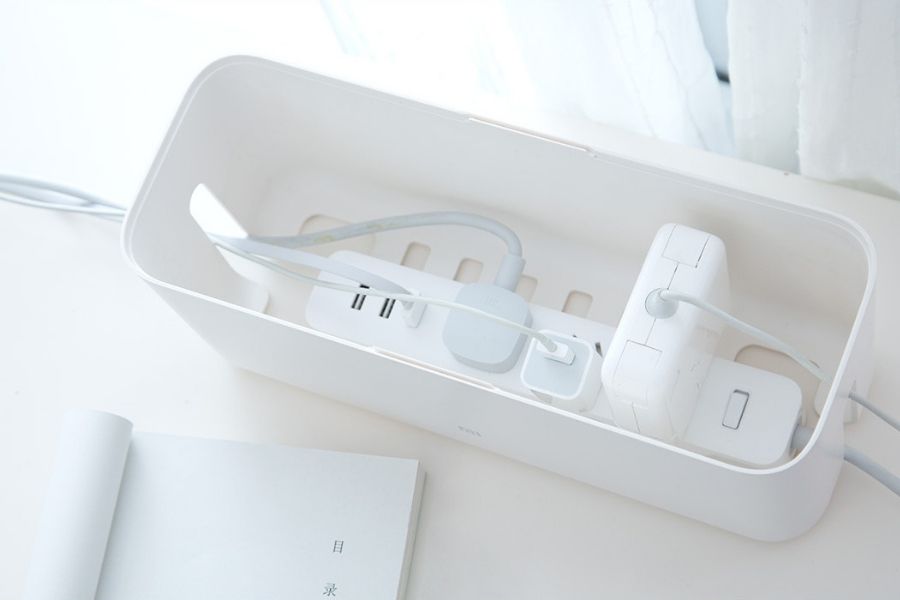 Một trong những lĩnh vực ứng dụng phổ biến nhất của ABS là sản xuất đồ gia dụng và thiết bị điện tử