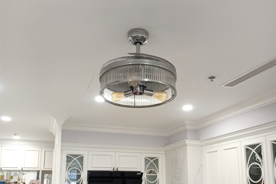 Quạt trần cánh nhựa Acrylic giấu cánh Fanaway Corbelle