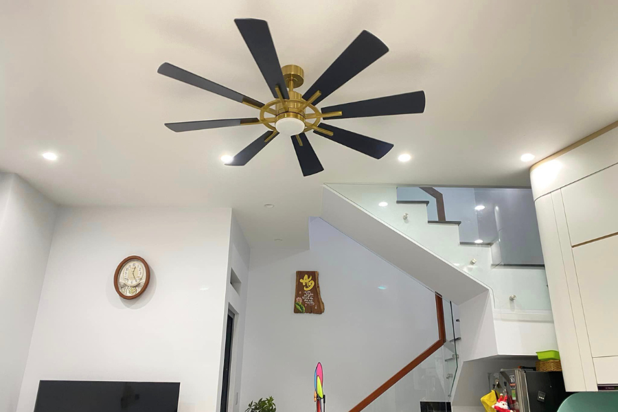 Quạt trần LuxAire X8 