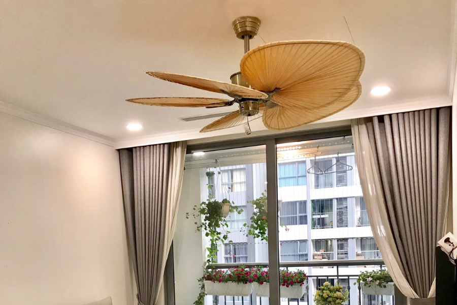Lưu ý khi mua quạt trần lá cọ