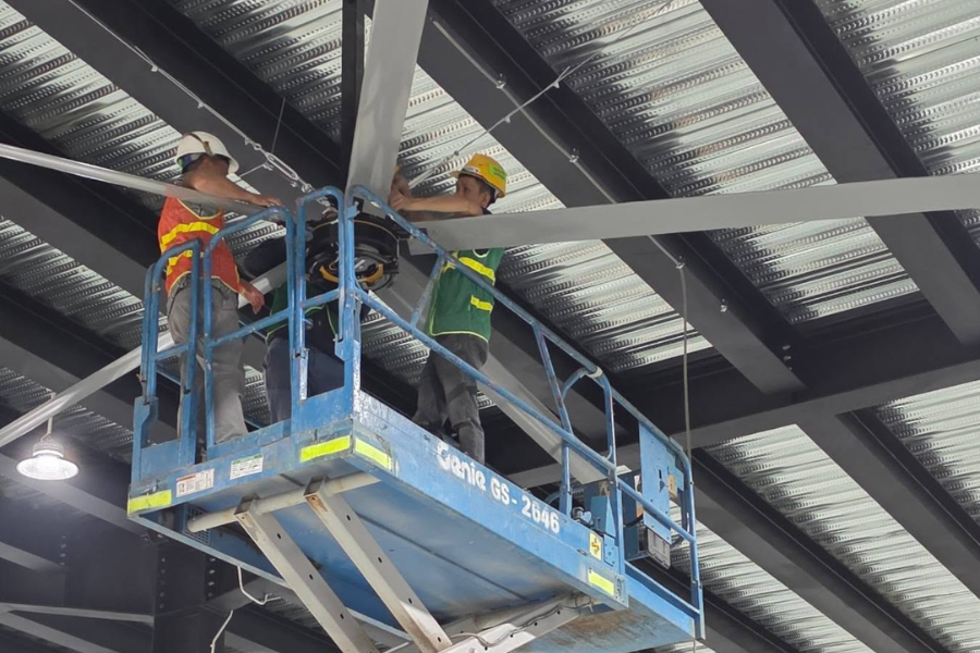 Nên lựa Chọn Đơn Vị Lắp Đặt Quạt Trần Công Nghiệp Uy Tín